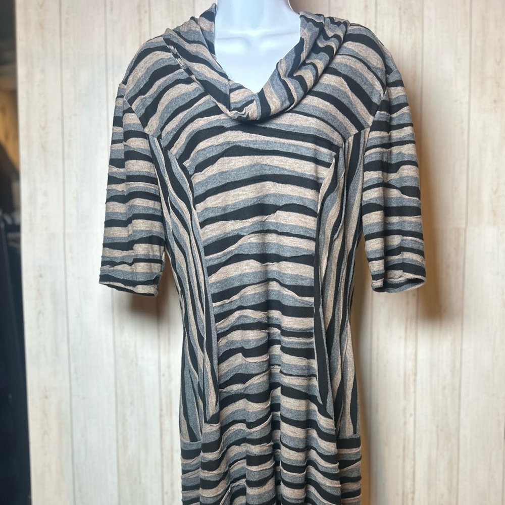 Dressbarn Black and Tan Striped Dress